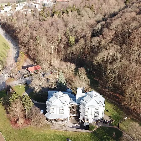 Hellmut-wassmer-jugendherberge * Lörrach