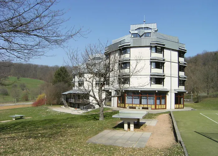 Хостел Hellmut-wassmer-jugendherberge Лёррах