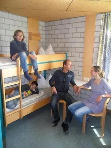 Хостел Hellmut-wassmer-jugendherberge Лёррах